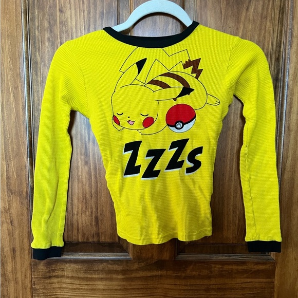 Pokémon Pajama Set - Picture 2 of 5